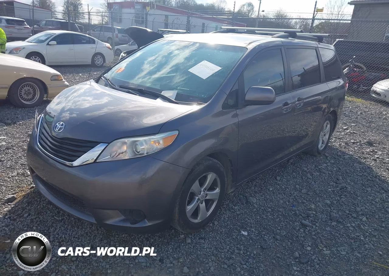 2011 Toyota Sienna Le V6 VIN:5TDKK3DC7BS126610 - 2