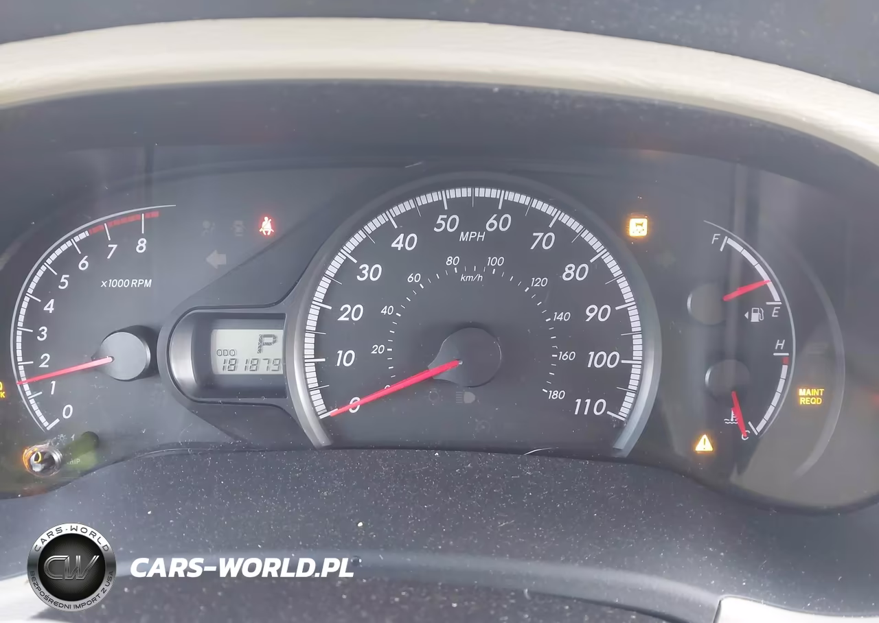 2011 Toyota Sienna Le V6 VIN:5TDKK3DC7BS126610 - 7