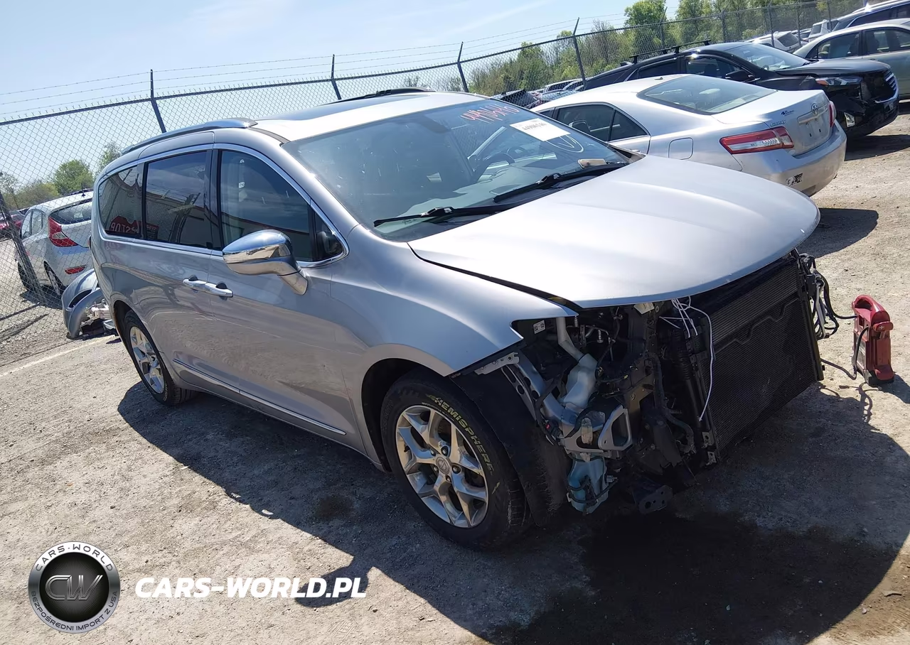 2018 Chrysler Pacifica Limited – zdjęcie 1 z 18