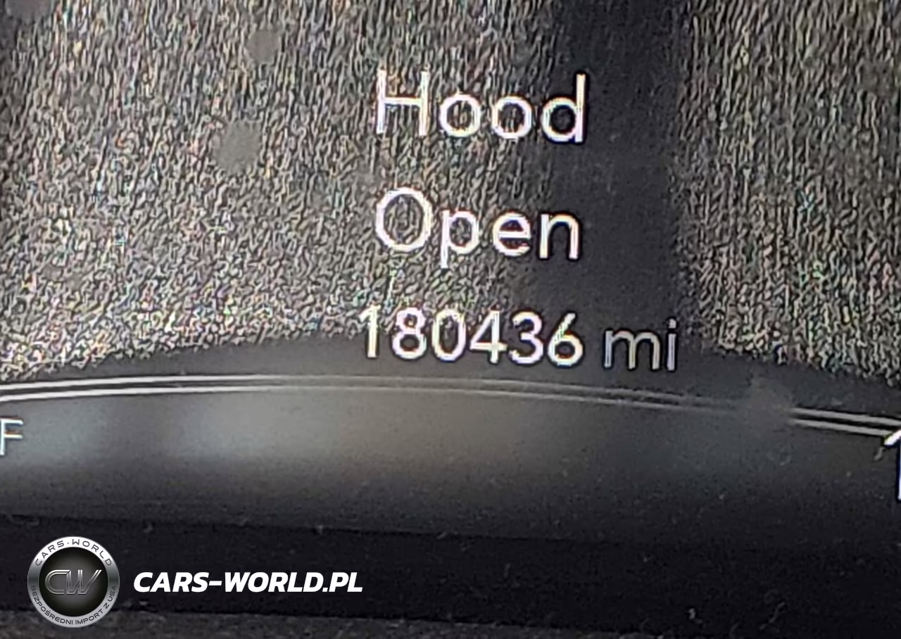 2018 Chrysler Pacifica Limited VIN:2C4RC1GG1JR251978 - 16