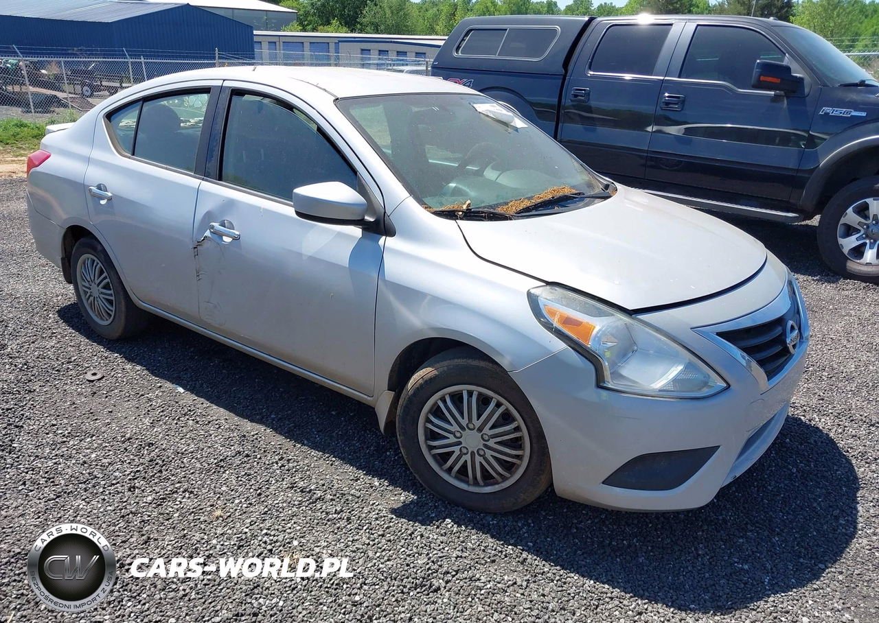 2016 Nissan Versa 1.6 Sv