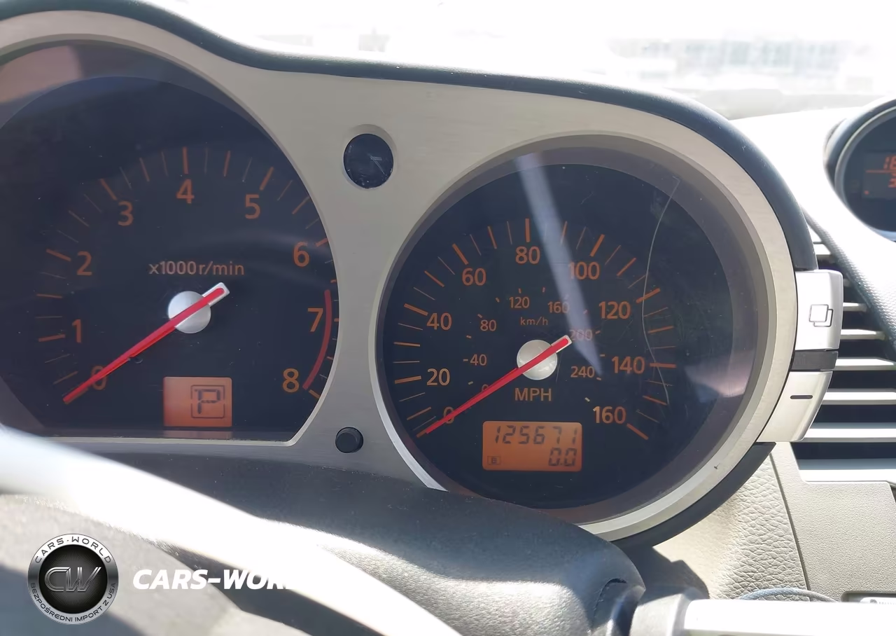 2005 Nissan 350Z Touring VIN:JN1AZ34DX5M610127 - 7