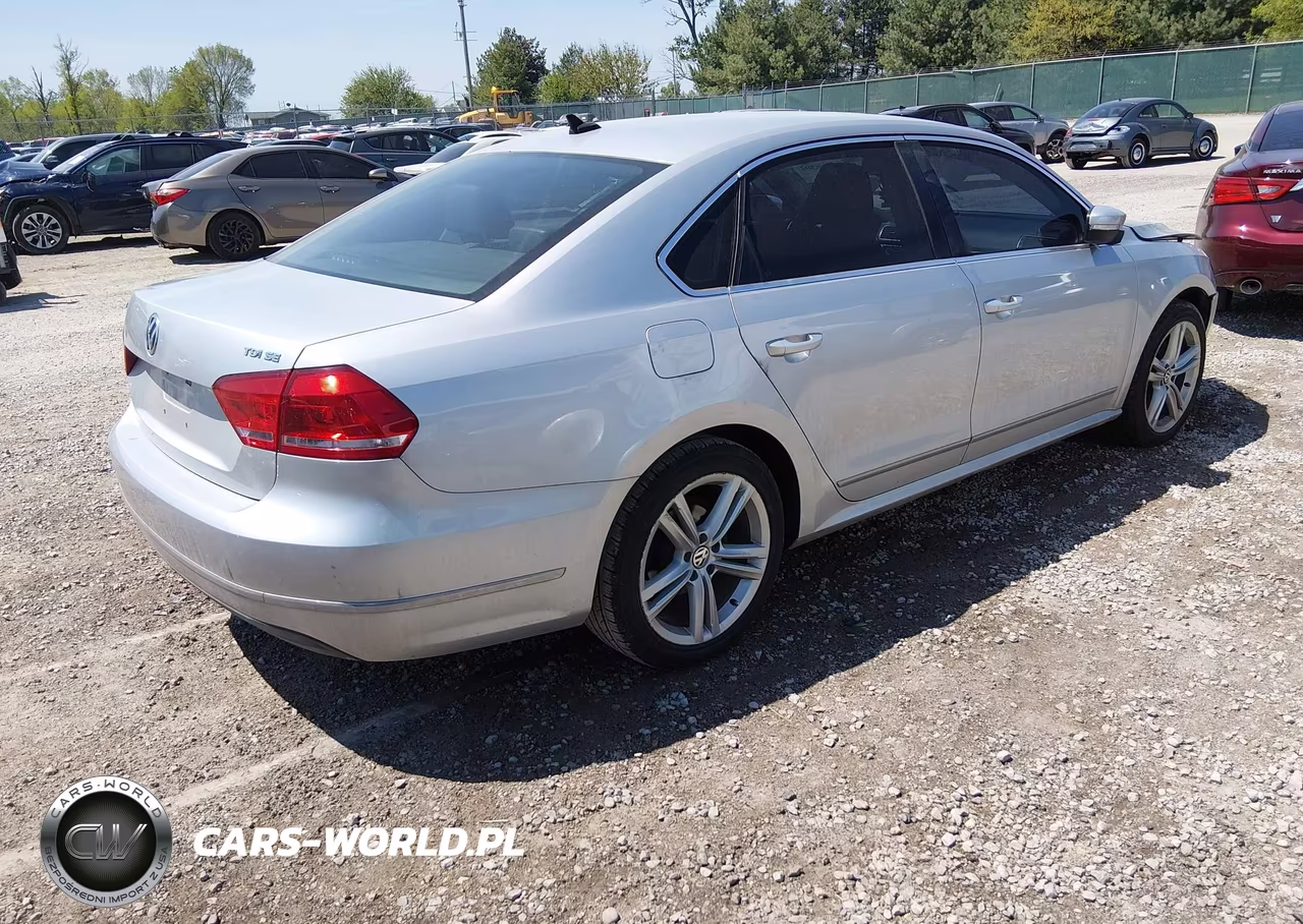 2014 Volkswagen Passat 2.0L Tdi Se VIN:1VWBN7A32EC082148 - 4
