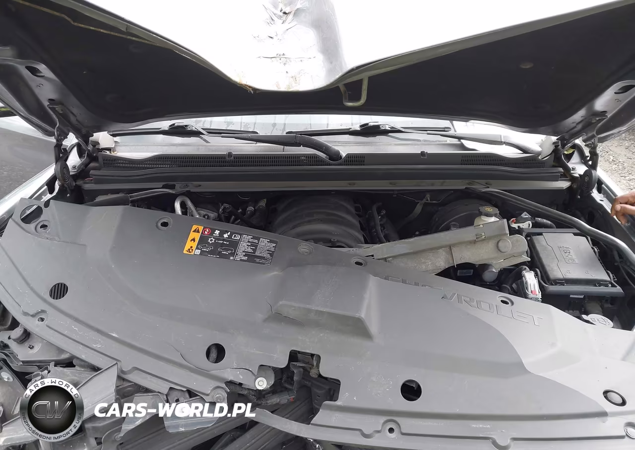 2019 Chevrolet Tahoe Lt VIN:1GNSKBKC0KR260426 - 10