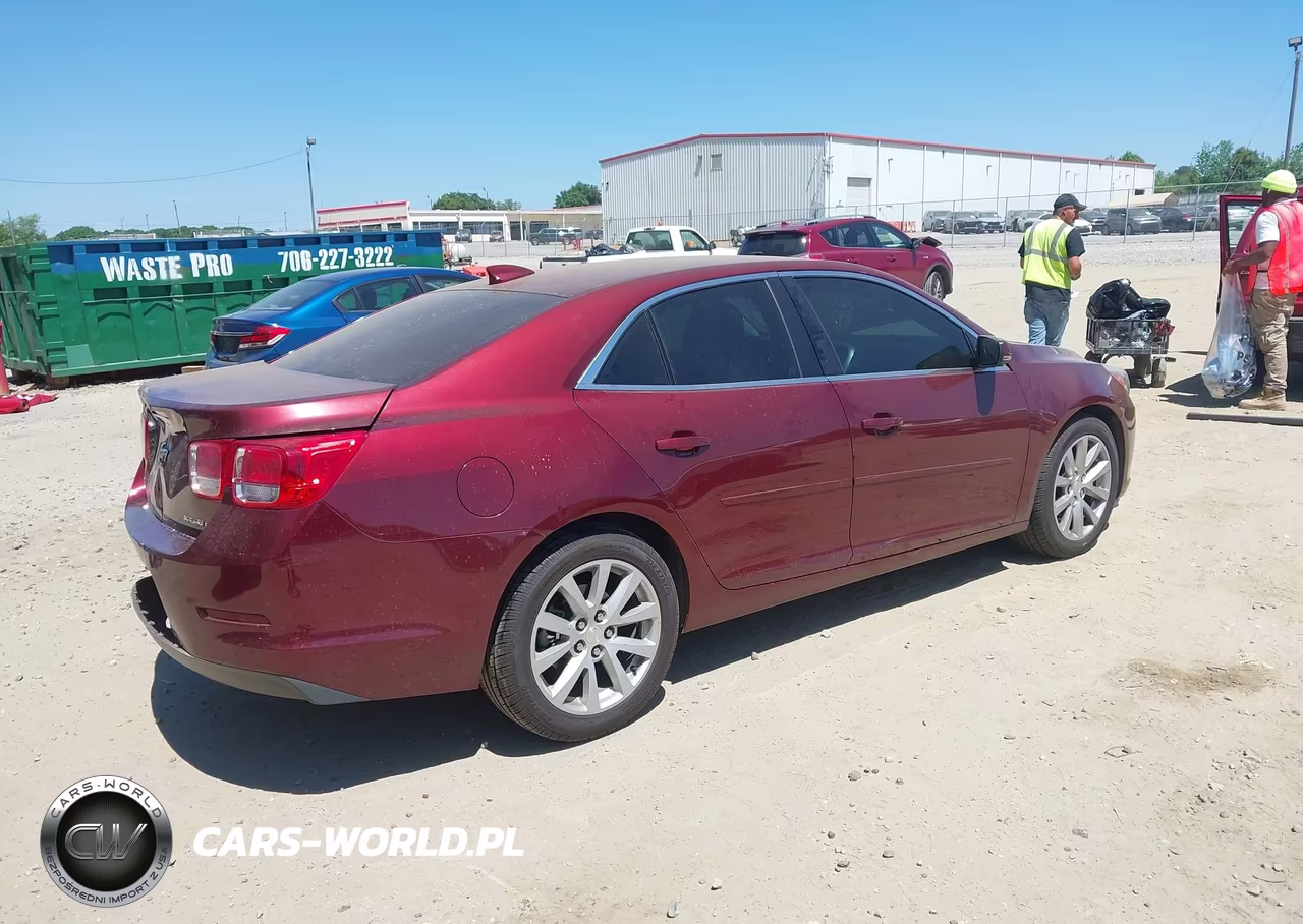 2015 Chevrolet Malibu 2Lt VIN:1G11D5SL7FF253716 - 4