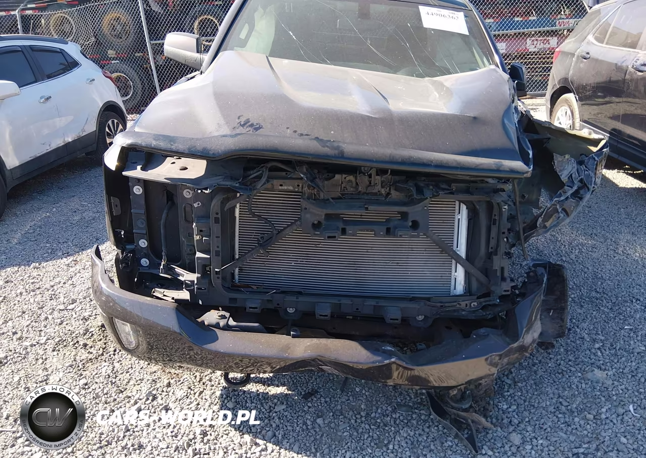 2016 Chevrolet Silverado 1500 2Lt VIN:1GCVKREC0GZ342139 - 6