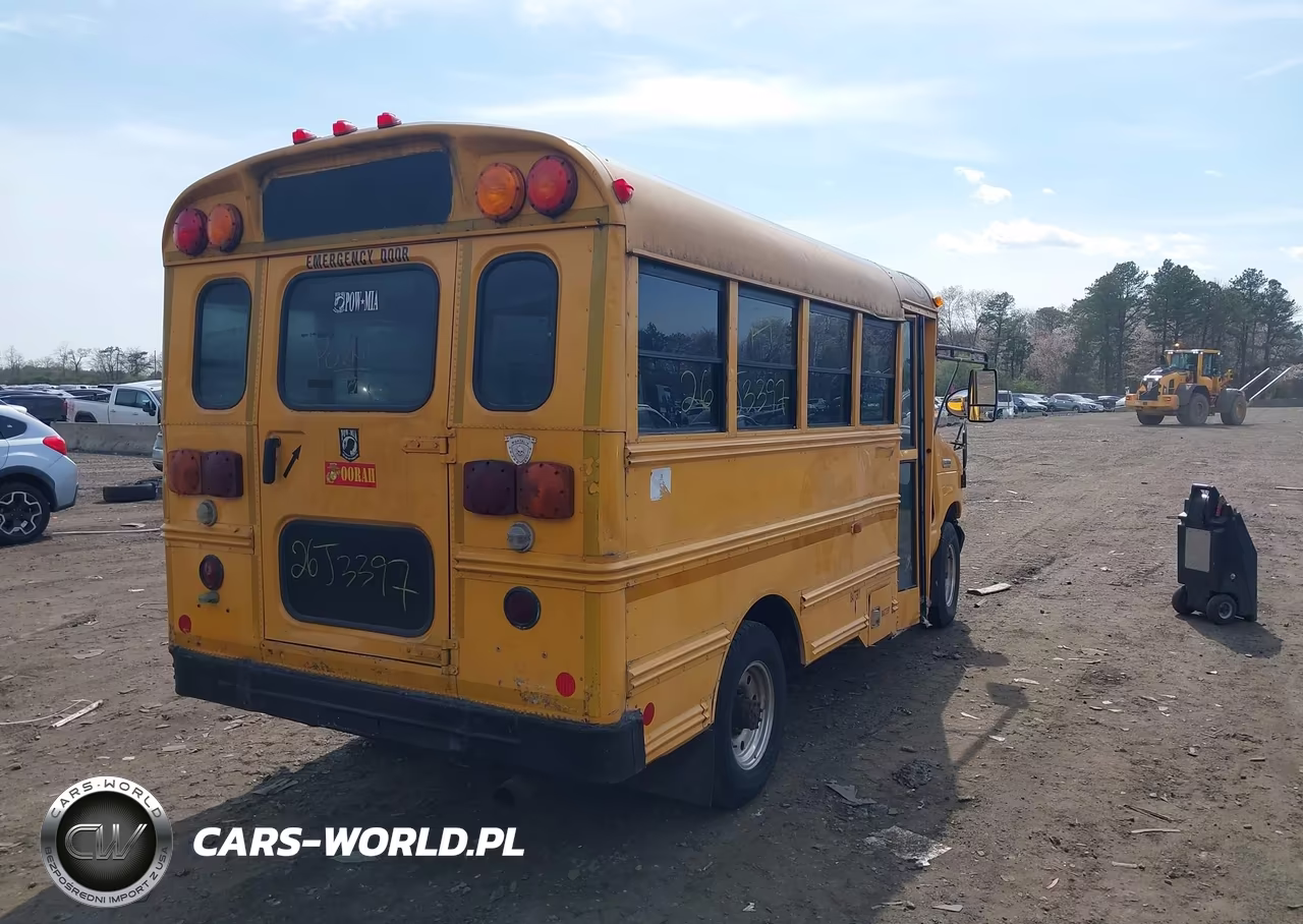2006 Ford E-350 Cutaway VIN:1FDSE35P36HA92325 - 4