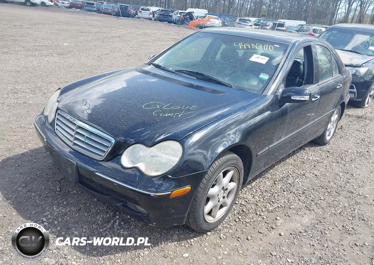 2002 Mercedes-Benz C 240 VIN:WDBRF61J52F198914 - 2