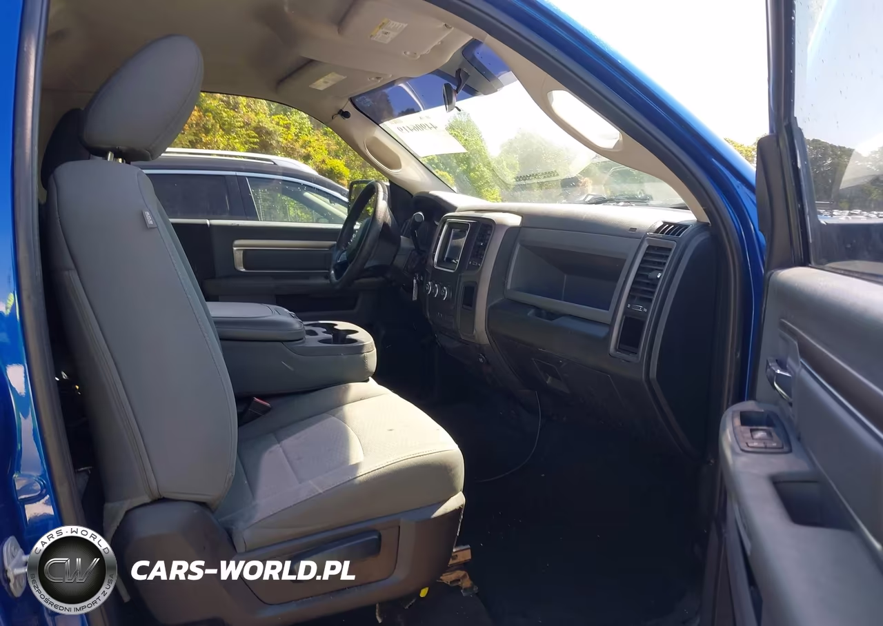 2015 Ram 1500 Tradesman VIN:3C6JR6AT3FG559608 - 5