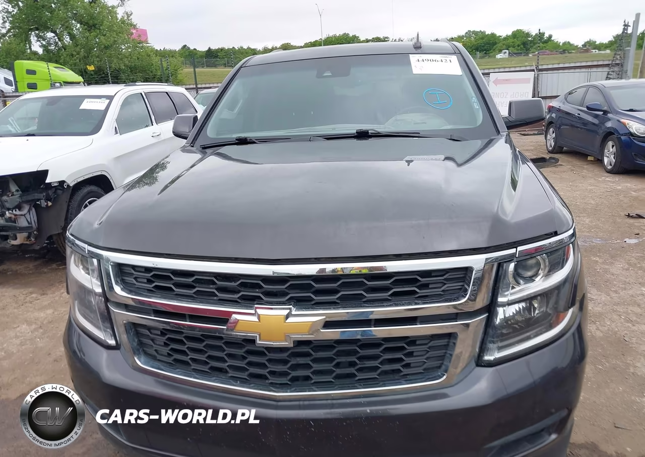 2017 Chevrolet Tahoe Lt VIN:1GNSCBKC7HR333202 - 13
