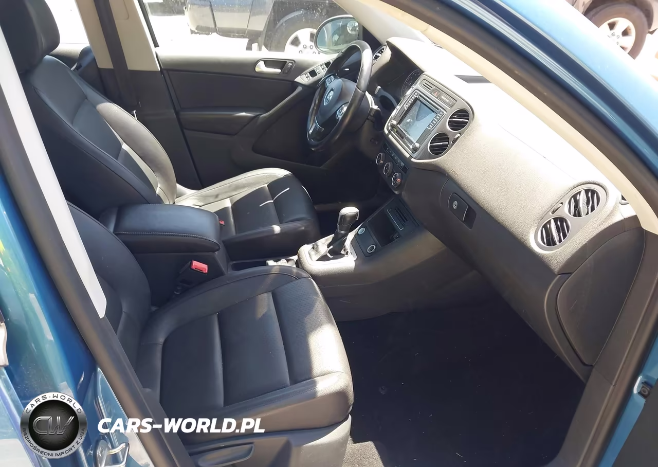 2017 Volkswagen Tiguan 2.0T-2.0T S VIN:WVGBV7AX5HK009433 - 5