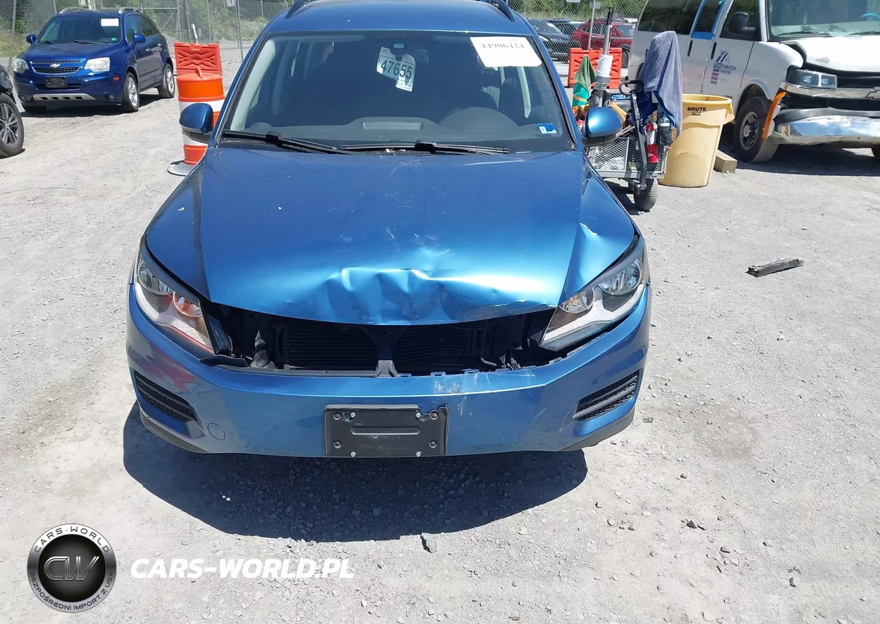 2017 Volkswagen Tiguan 2.0T-2.0T S VIN:WVGBV7AX5HK009433 - 6