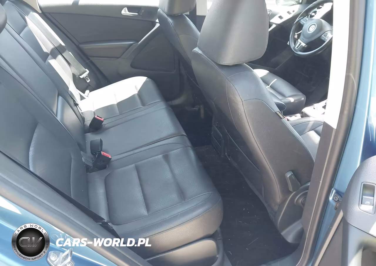 2017 Volkswagen Tiguan 2.0T-2.0T S VIN:WVGBV7AX5HK009433 - 8