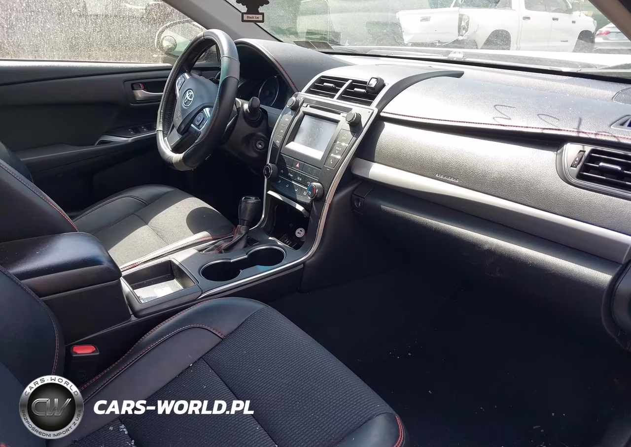 2017 Toyota Camry Se VIN:4T1BF1FKXHU635815 - 5