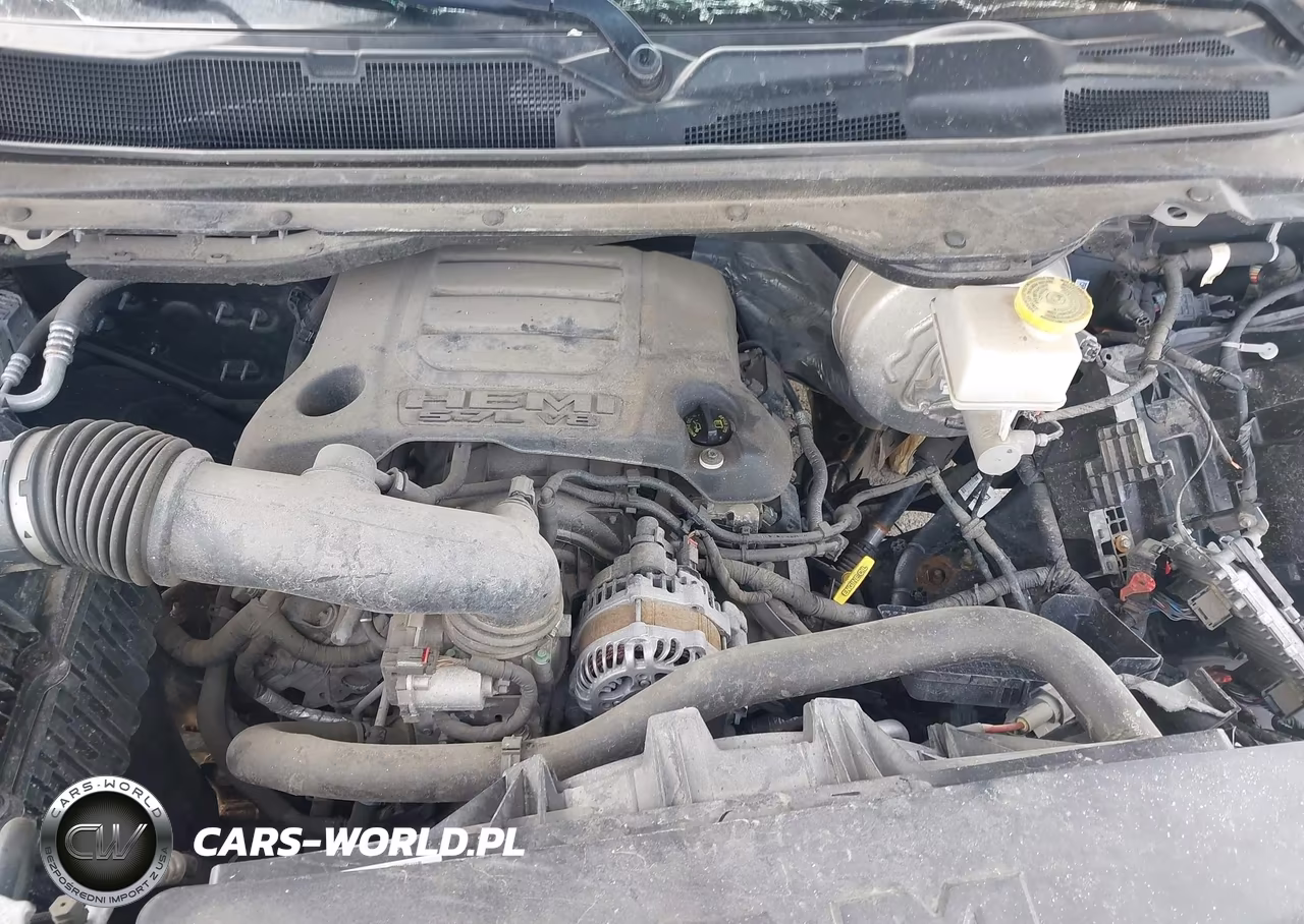 2020 Ram 1500 VIN:1C6SRFFT2LN182317 - 10