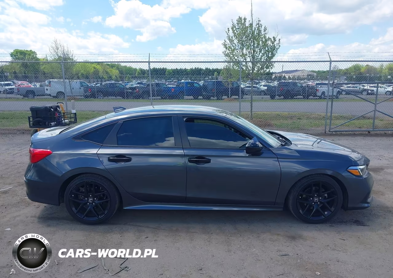 2024 Honda Civic Sport VIN:2HGFE2F5XRH504799 - 13