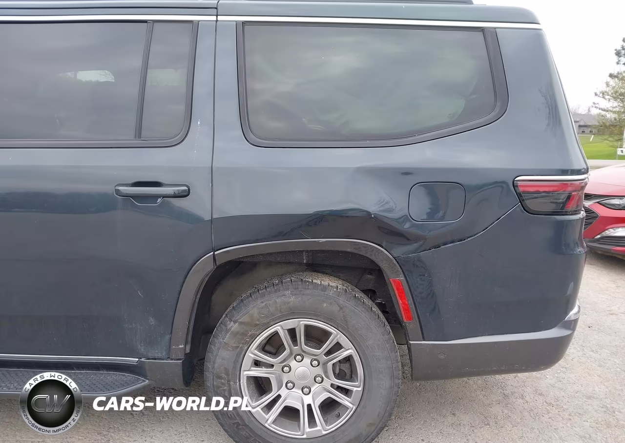 2022 Jeep Wagoneer Series I 4X4 VIN:1C4SJVAT8NS206187 - 6