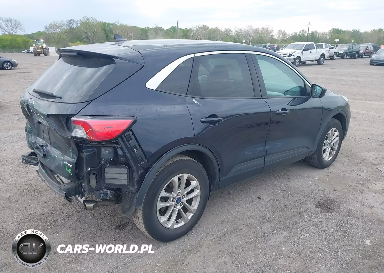 2021 Ford Escape Se VIN:1FMCU9G60MUA46535 - 4