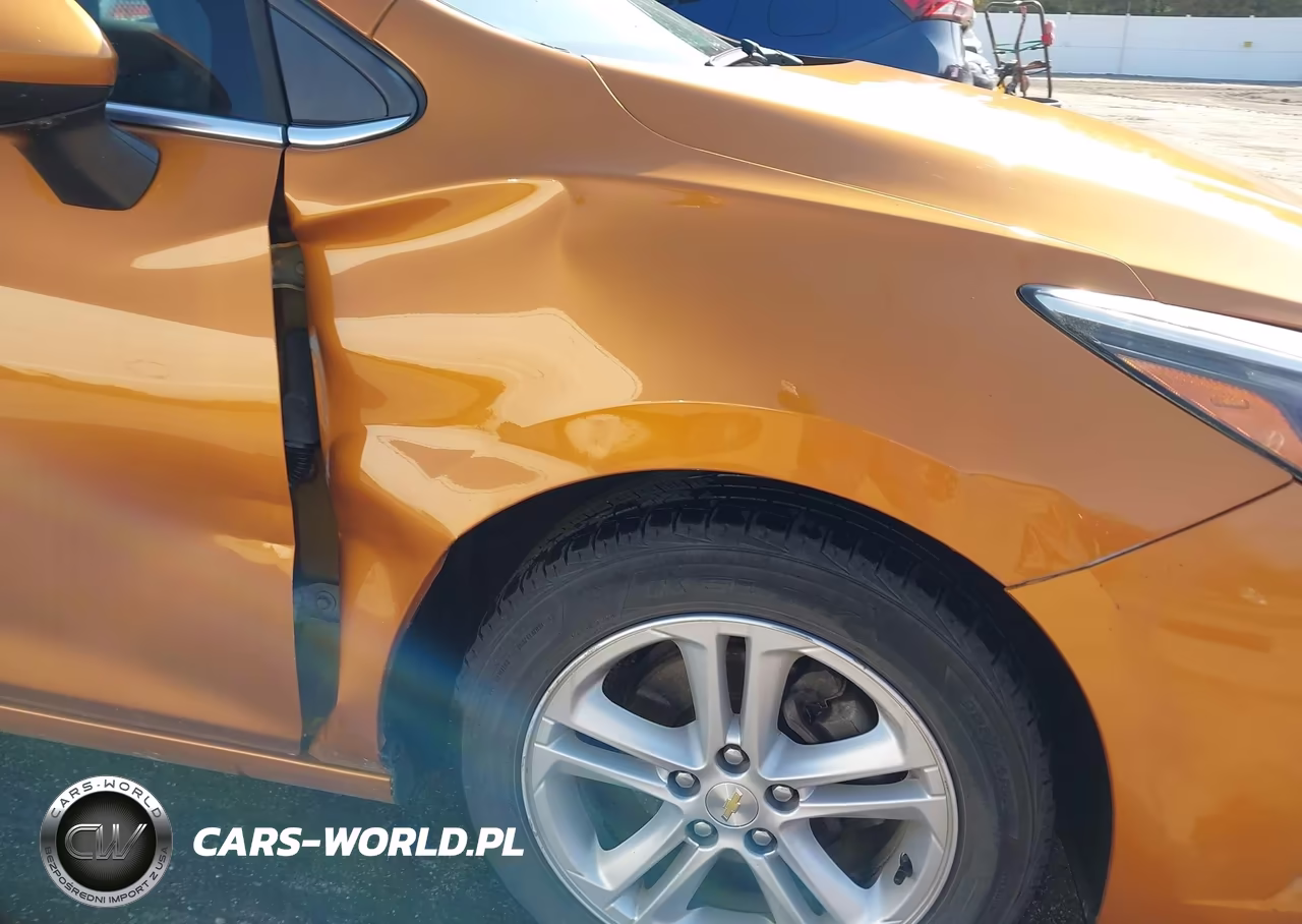 2017 Chevrolet Cruze Lt Auto VIN:3G1BE6SM6HS561586 - 6