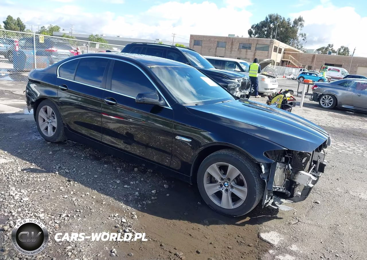 2012 BMW 528I