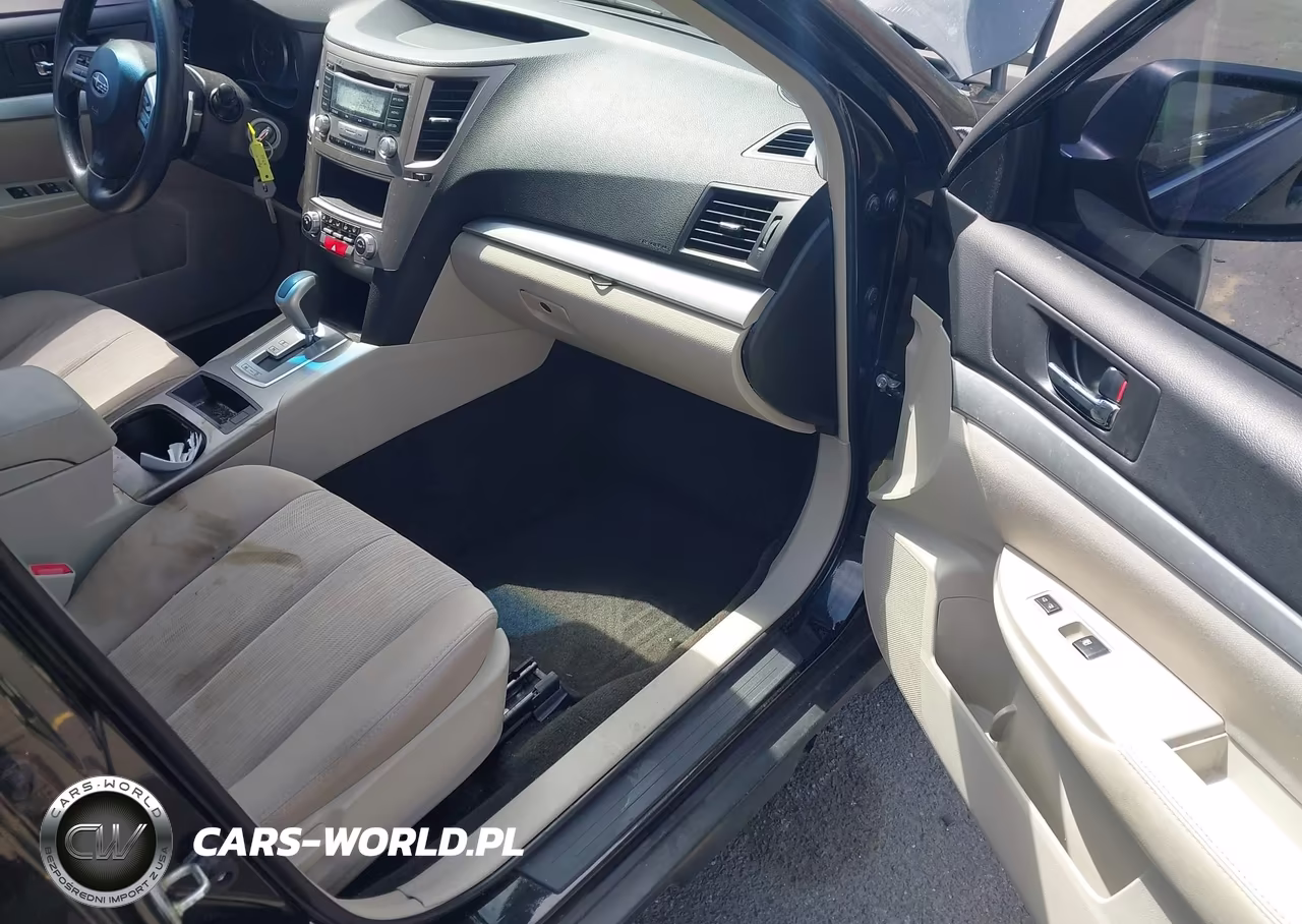 2014 Subaru Outback 2.5I VIN:4S4BRBACXE3225837 - 5