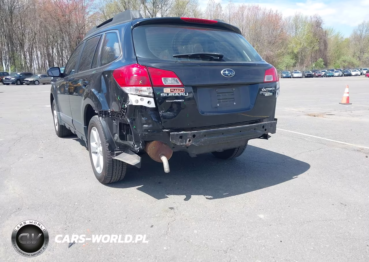 2014 Subaru Outback 2.5I VIN:4S4BRBACXE3225837 - 6