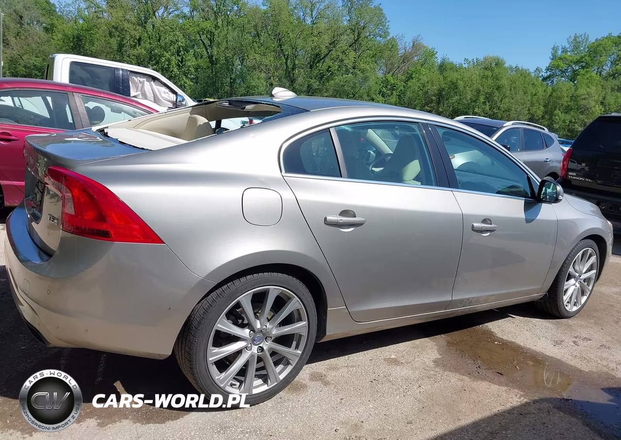 2016 Volvo S60 Inscription T5 Drive-E Premier VIN:LYV402FK8GB103489 - 13