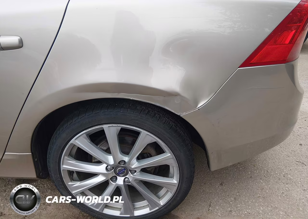2016 Volvo S60 Inscription T5 Drive-E Premier VIN:LYV402FK8GB103489 - 18
