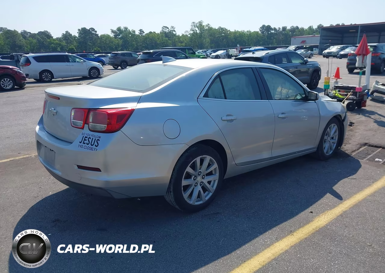 2015 Chevrolet Malibu 2Lt VIN:1G11D5SL6FF291230 - 4