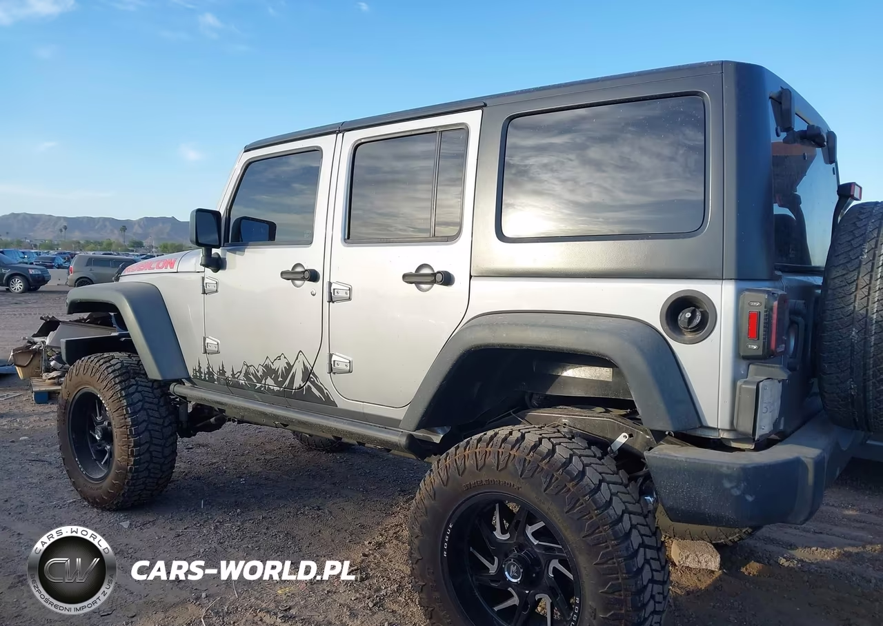2016 Jeep Wrangler Unlimited Sport VIN:1C4HJWDG2GL177412 - 3