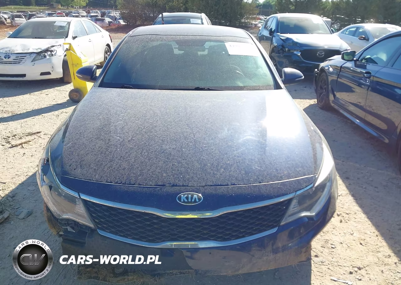 2017 Kia Optima Lx VIN:5XXGT4L31HG121682 - 12