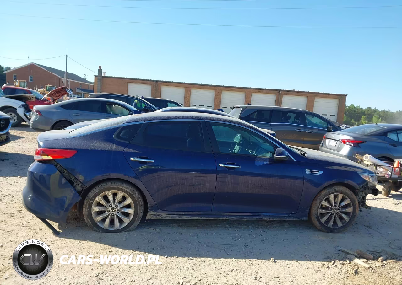 2017 Kia Optima Lx VIN:5XXGT4L31HG121682 - 13