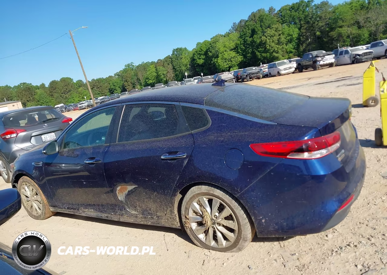 2017 Kia Optima Lx VIN:5XXGT4L31HG121682 - 14