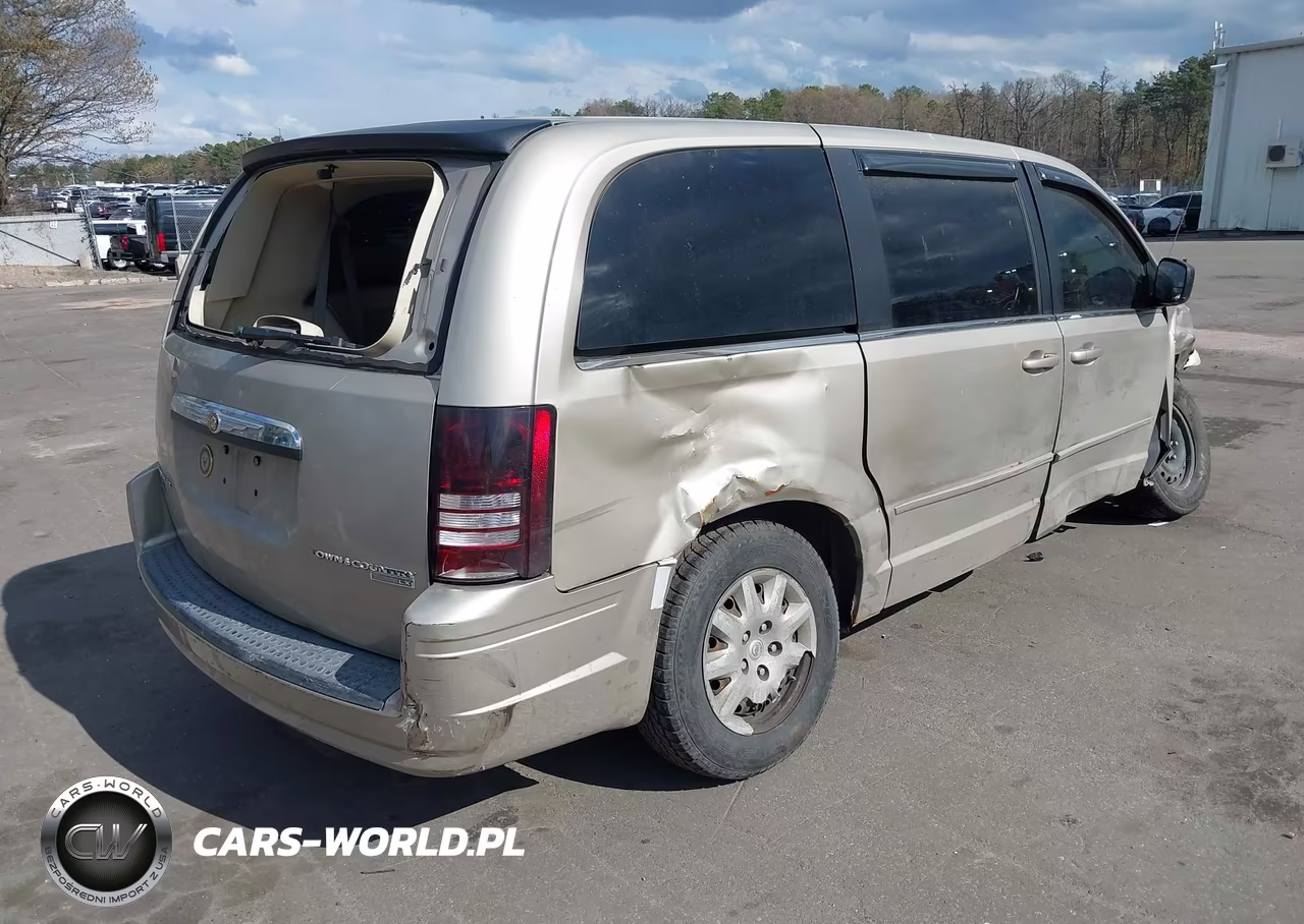 2009 Chrysler Town & Country Lx VIN:2A8HR44E49R513317 - 4