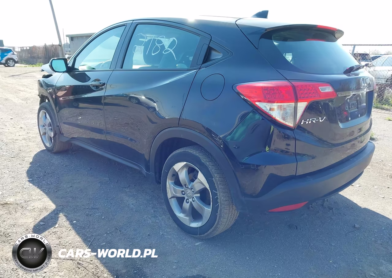 2019 Honda Hr-V Lx VIN:3CZRU6H35KG722182 - 3