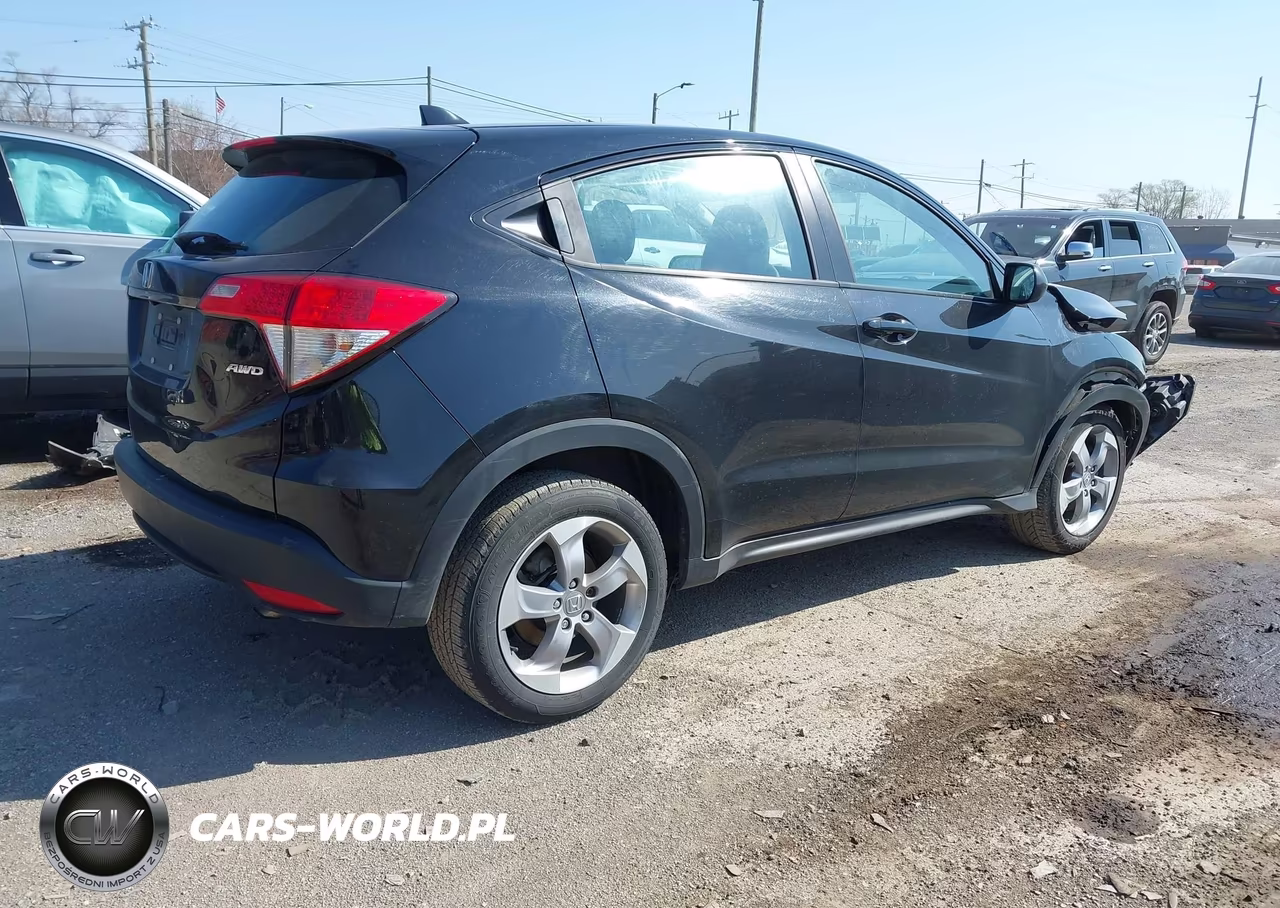 2019 Honda Hr-V Lx VIN:3CZRU6H35KG722182 - 4