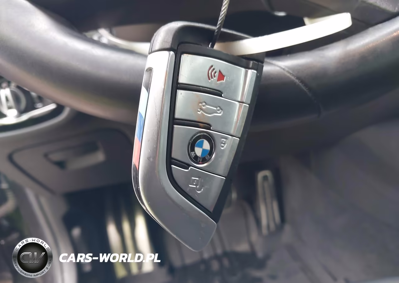 2018 BMW 540I VIN:WBAJE5C50JWA95975 - 11