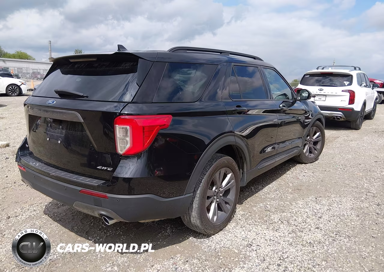 2022 Ford Explorer Xlt VIN:1FMSK8DH0NGA11480 - 4