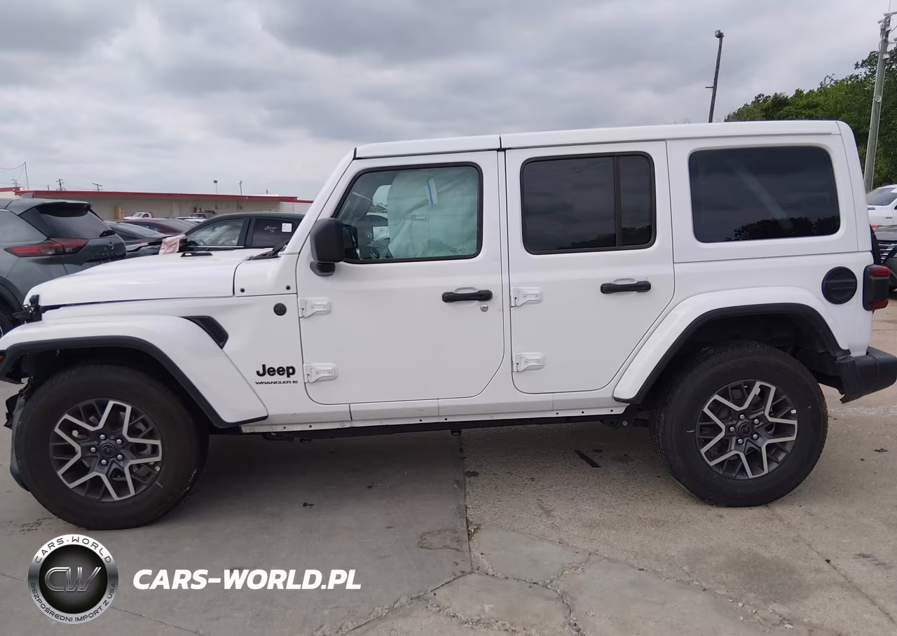 2026 Jeep Wrangler Sahara 4X4 VIN:1C4PJXEN4TW179699 - 14