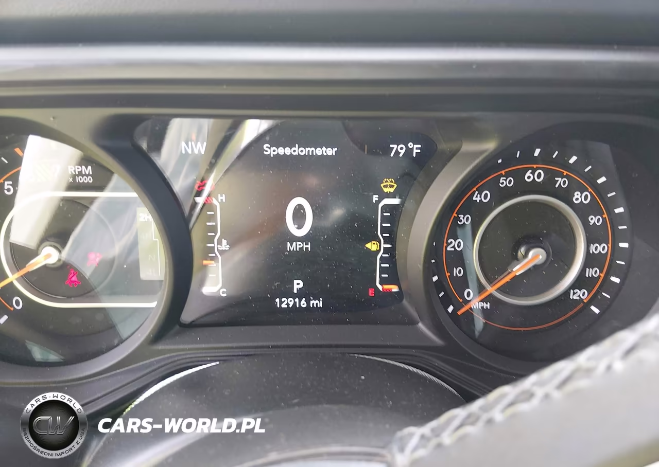 2026 Jeep Wrangler Sahara 4X4 VIN:1C4PJXEN4TW179699 - 15