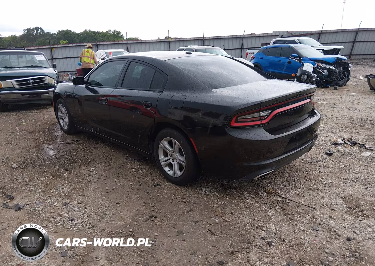2019 Dodge Charger Sxt Rwd VIN:2C3CDXBG9KH657810 - 3