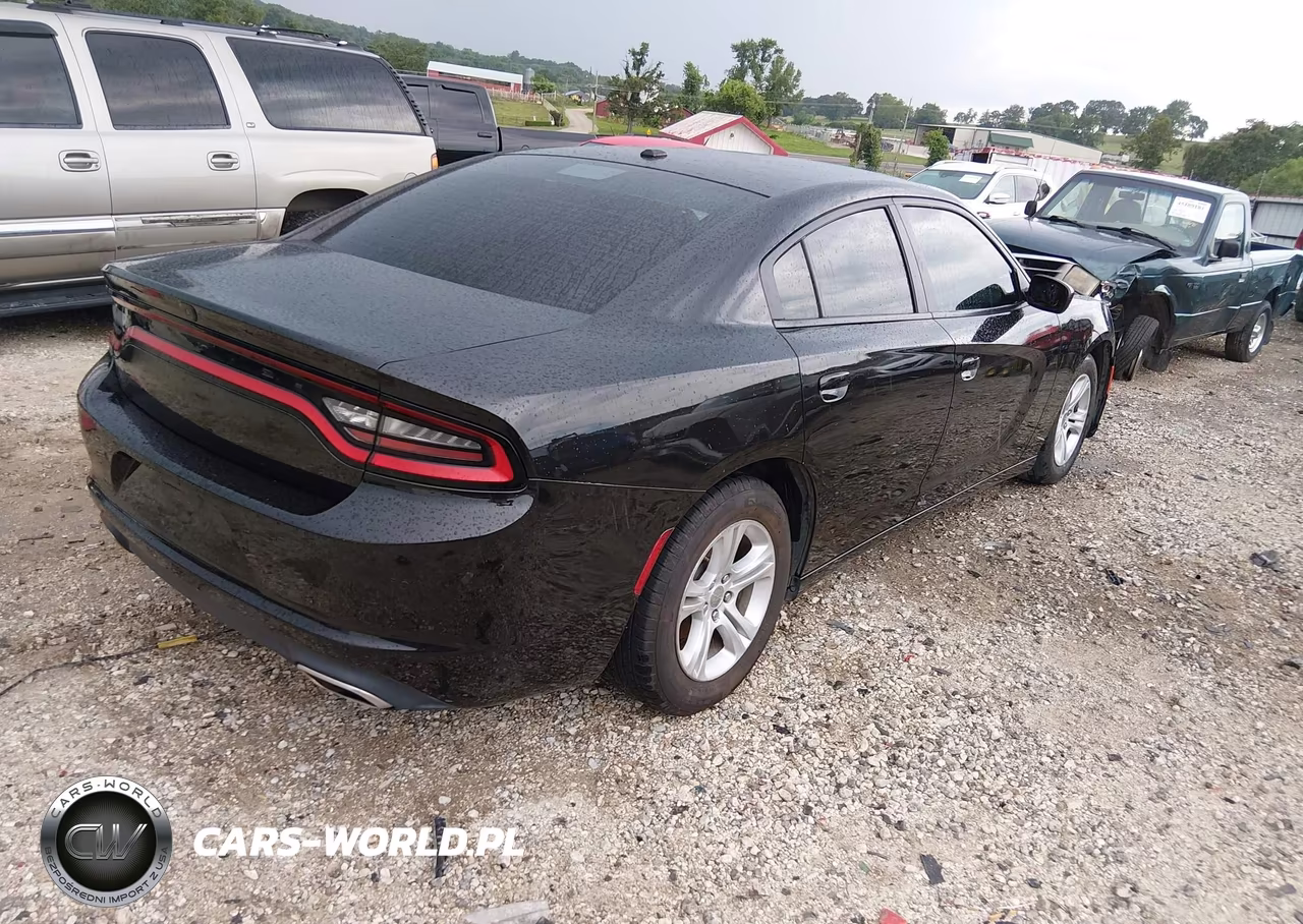 2019 Dodge Charger Sxt Rwd VIN:2C3CDXBG9KH657810 - 4