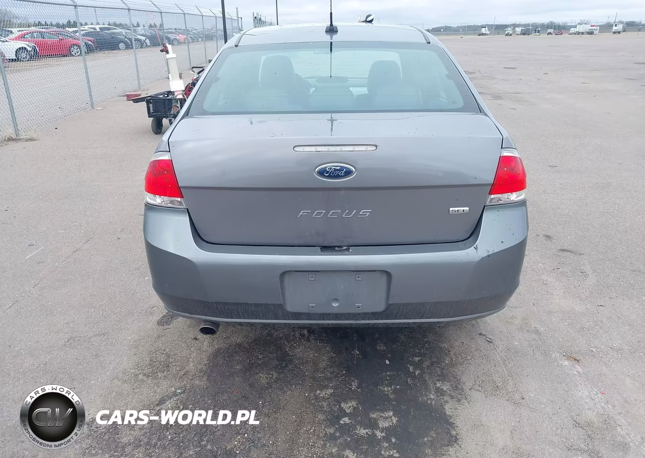 2011 Ford Focus Sel VIN:1FAHP3HN4BW109826 - 17