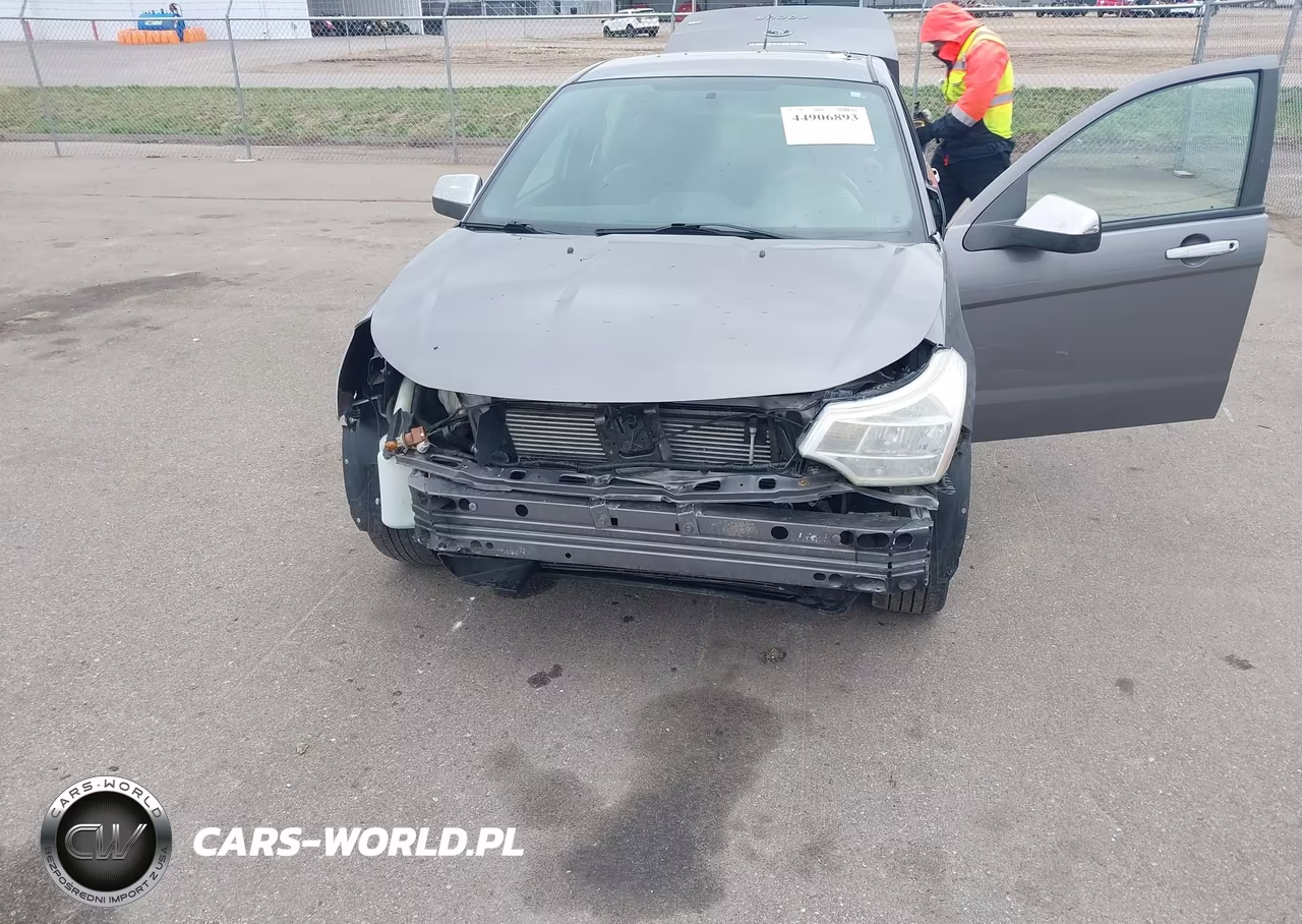 2011 Ford Focus Sel VIN:1FAHP3HN4BW109826 - 6