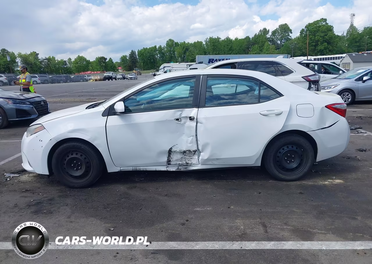 2016 Toyota Corolla Le VIN:2T1BURHEXGC623725 - 13