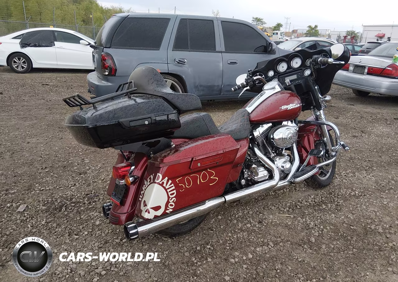 2009 Harley-Davidson Flhx VIN:1HD1KB4159Y677605 - 4