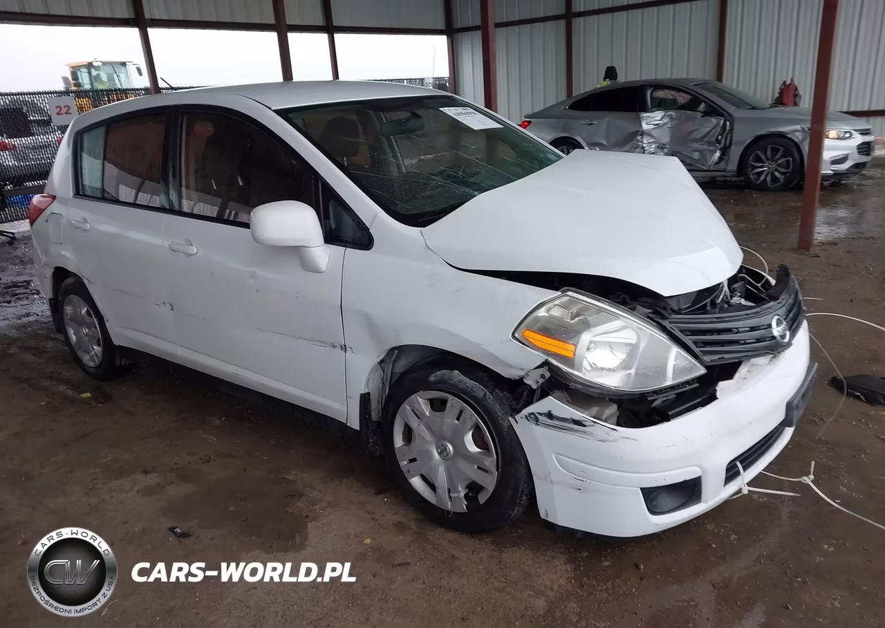 2011 Nissan Versa 1.8S