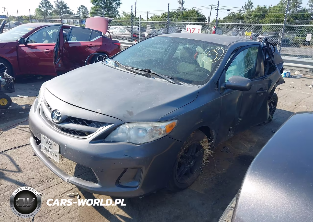 2011 Toyota Corolla Le VIN:2T1BU4EE0BC719881 - 2