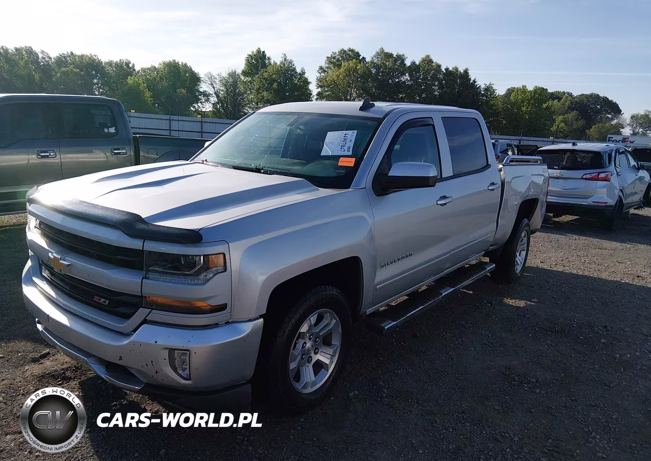 2018 Chevrolet Silverado 1500 2Lt VIN:3GCUKREC3JG354658 - 2