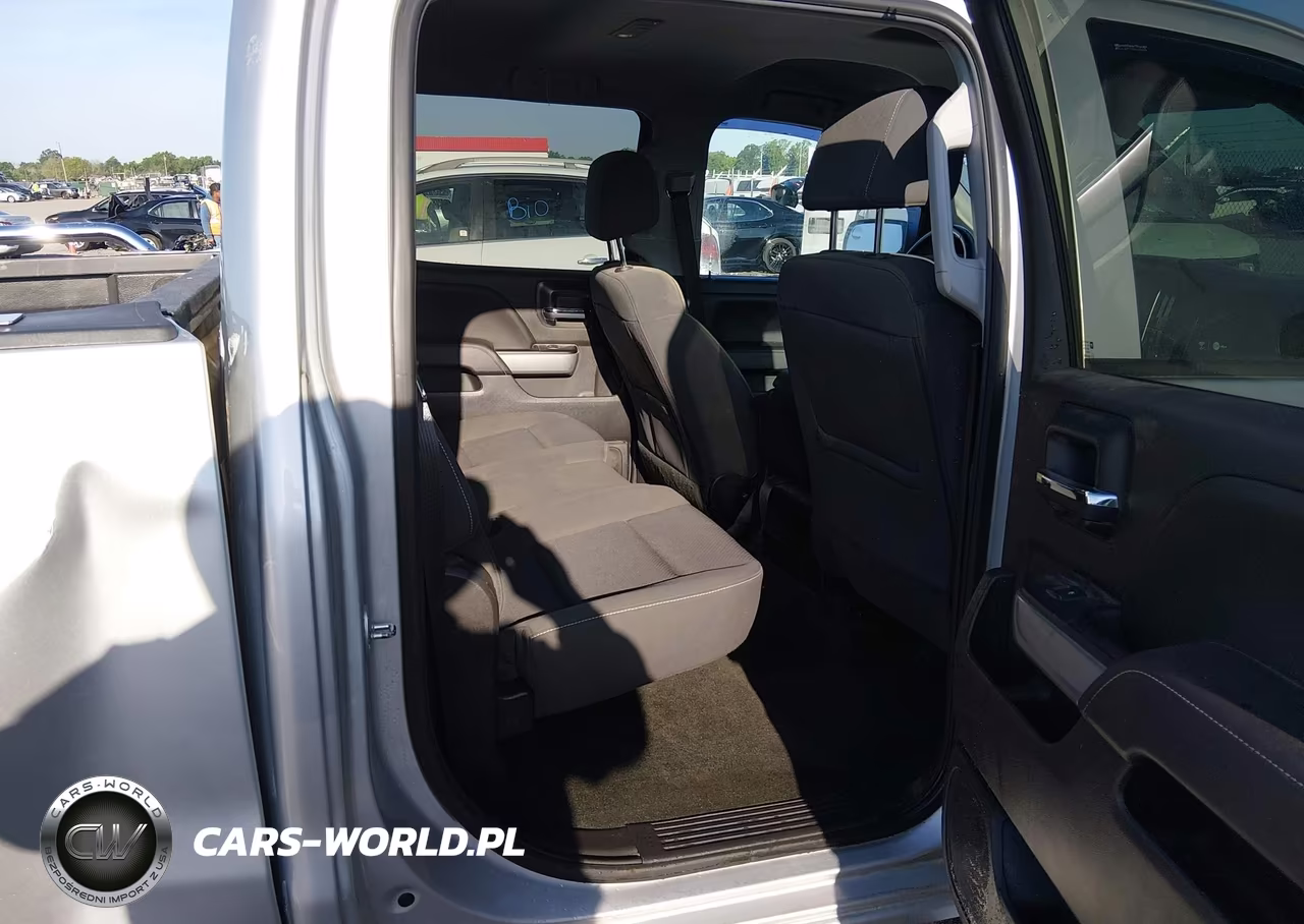 2018 Chevrolet Silverado 1500 2Lt VIN:3GCUKREC3JG354658 - 8